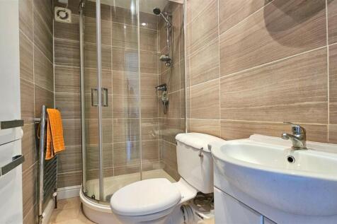 Bedroom 1 En-Suite
