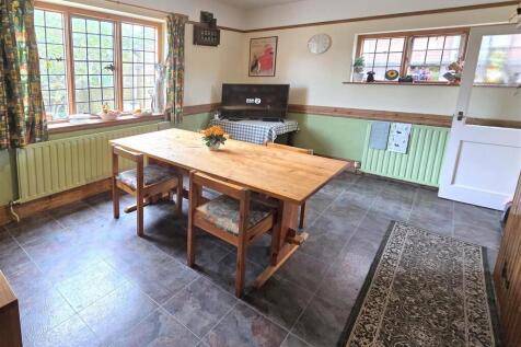 Breakfast Room