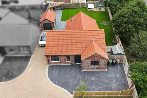 30 Lowestoft drone