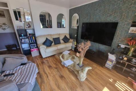 Lounge 2