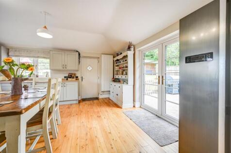 Kitchen Diner 4.jpg
