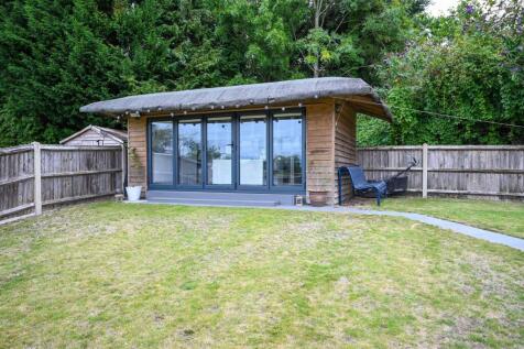 Garden Room.jpg