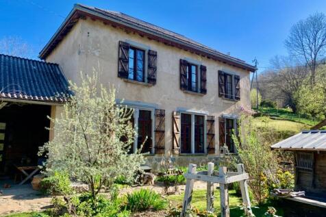 Property Image 1
