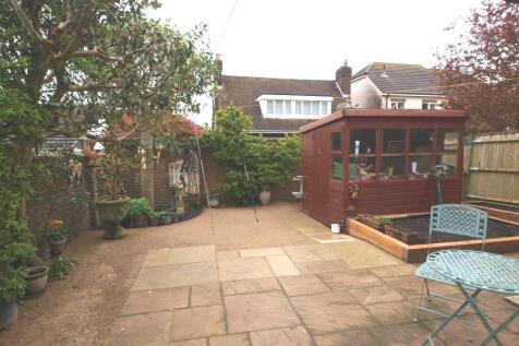 Front Courtyard Garden