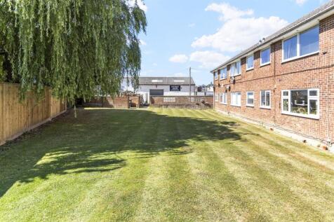 Rear Communal Garden