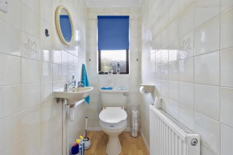 Separate wc
