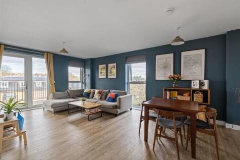 Lambourne House-10.jpg