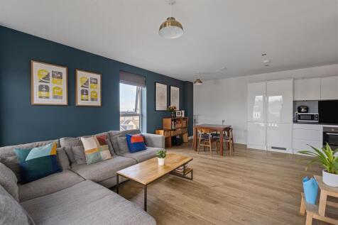 Lambourne House-12.jpg