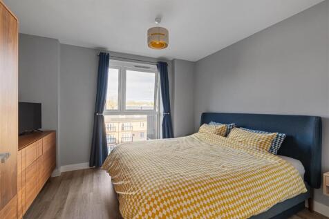 Lambourne House-06.jpg