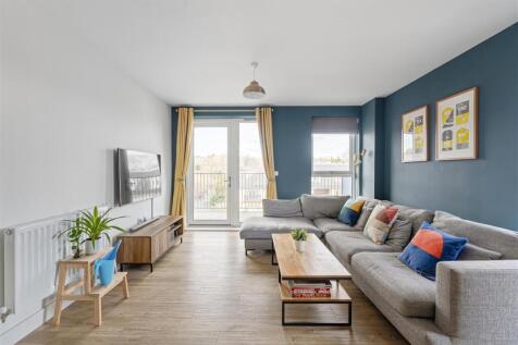 Lambourne House-11.jpg