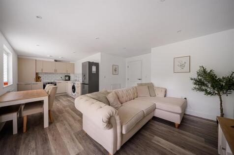 Carmelite Road-09.jpg