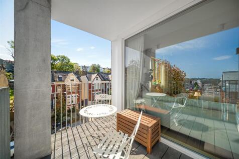 Knollys Road-08.jpg