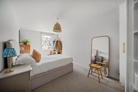 Knollys Road-10.jpg