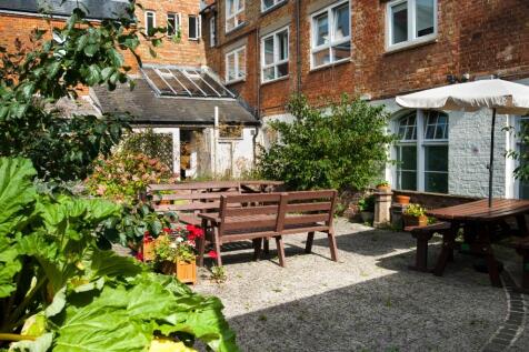 Outdoor garden