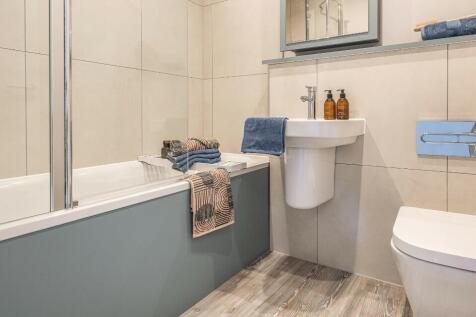 Similar Show Home