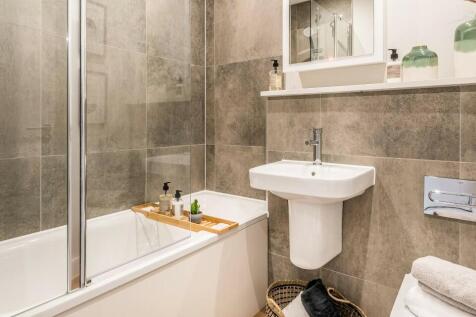 Similar Show Home