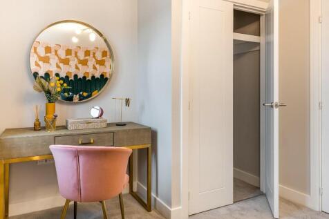 Similar show home
