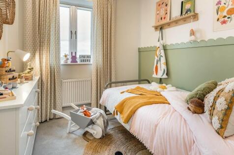 Similar Show Home