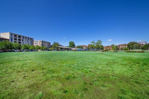 Myatt&#39;s Field Common