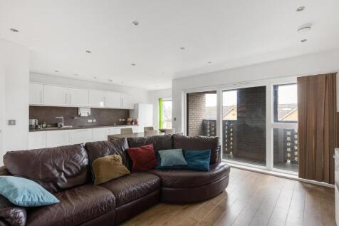 Reception/Kitchen
