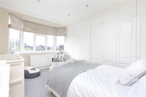 property in Marham Gardens, 
Wandsworth Common, SW18
