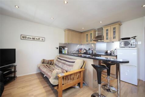 property in St Anthony&#39;s Close, 
Wandsworth, SW17