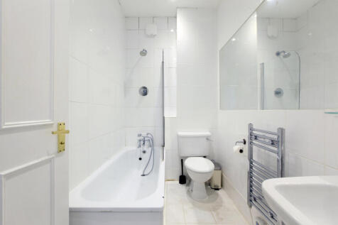 property in Balham Park Road, 
Balham, SW12