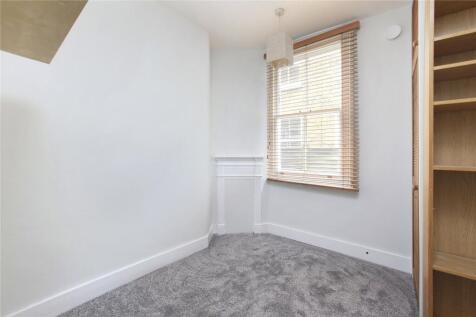property in Dornton Road, 
Balham, SW12