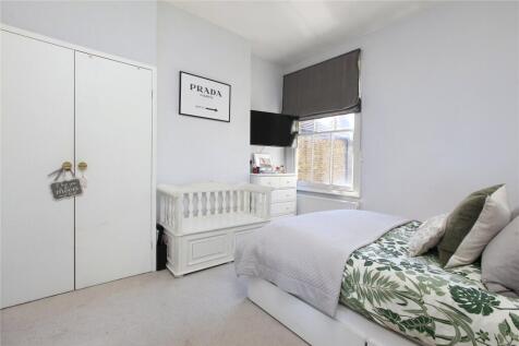 property in Tooting Bec Road, 
Tooting, SW17