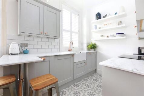 property in Foulser Road, 
Tooting Bec, SW17