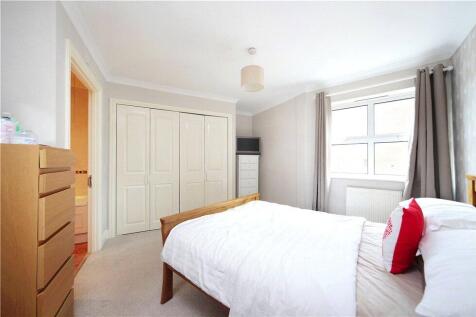 property in Falcon Brook Mansions, 
Balham High Road, SW17