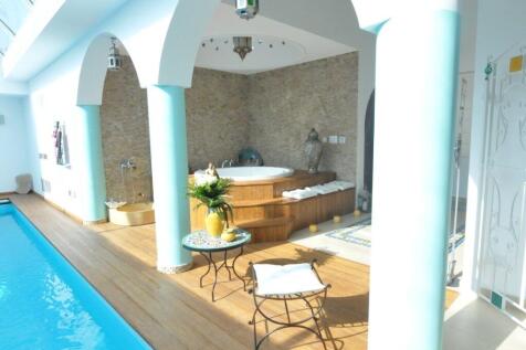 Property Image 4
