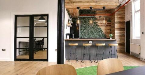Kitchen breakout