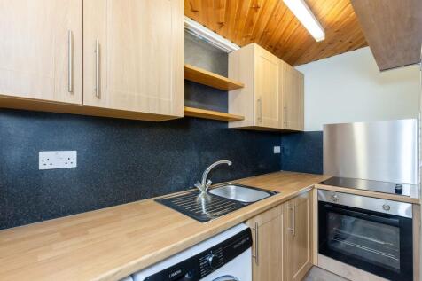 Kitchen (1)