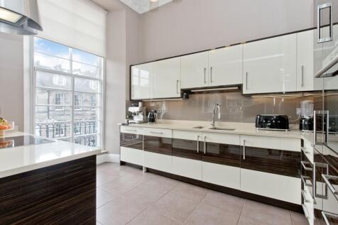 13 Kitchen
