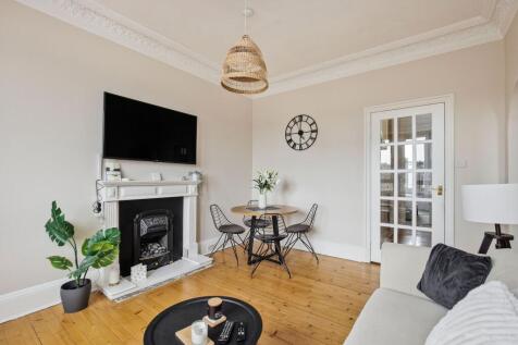 Living room5