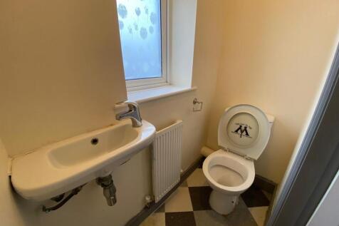 upload_upstair_wc_63b5b53743811.jpeg