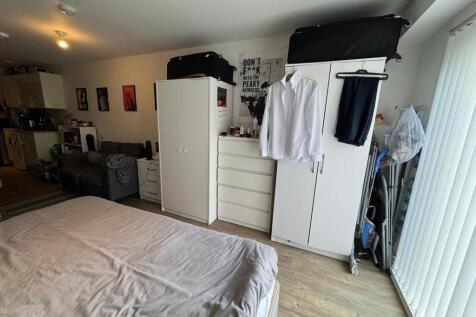 WhatsApp Image 2025-10-16 at 12.15.54 (3).jpeg