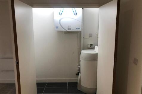 WhatsApp Image 2025-11-14 at 10.54.08 (1).jpeg