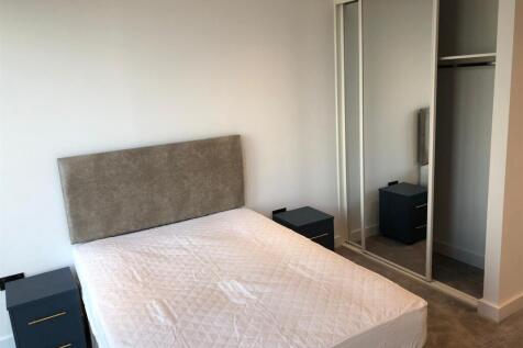 WhatsApp Image 2025-12-04 at 17.00.35 (1).jpeg