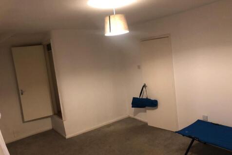 WhatsApp Image 2025-12-09 at 17.44.31 (1).jpeg