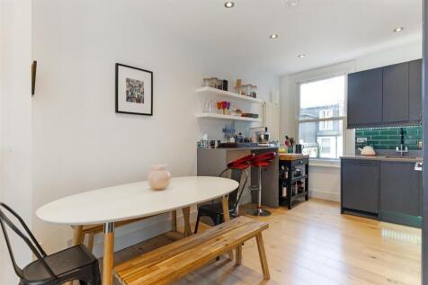97754_Top-Floor-Flat-49-Dawes-Road (12).jpg