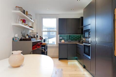 97754_Top-Floor-Flat-49-Dawes-Road (13).jpg