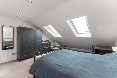 97754_Top-Floor-Flat-49-Dawes-Road (19).jpg