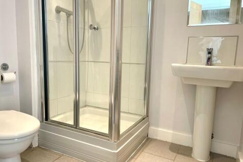 Ensuite Shower Room