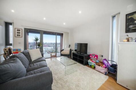 Flat 13, Altus House - L8Co6AVy8ytBqMBj0AeP.jpg
