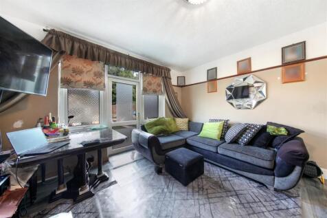 King Alfred Avenue - 8yZusJf9NmdpacXs8vsN.jpg