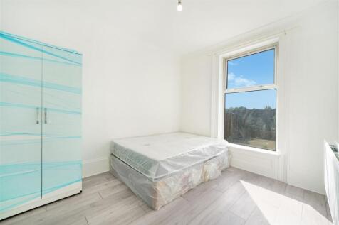 6 Crescent Road - jTvep1X7k7sMWLoKR8o3.jpg