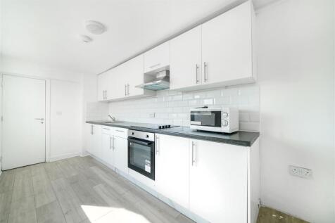 6 Crescent Road - AD9KcOikUVGmgRlas3R9.jpg