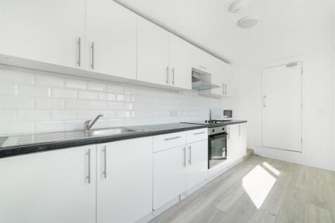 6 Crescent Road - jwu9mM01PLqLmTFiAjkV.jpg